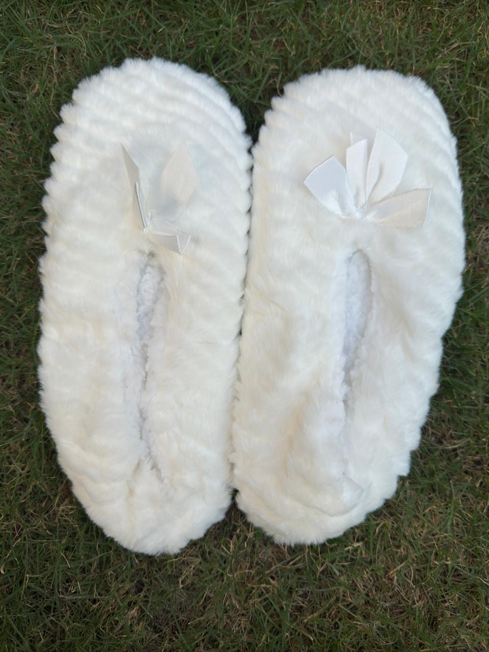 Luxury Faux Fur House Slippers with Bow Detail - Soft Plush Indoor Slip-On Shoes for Women