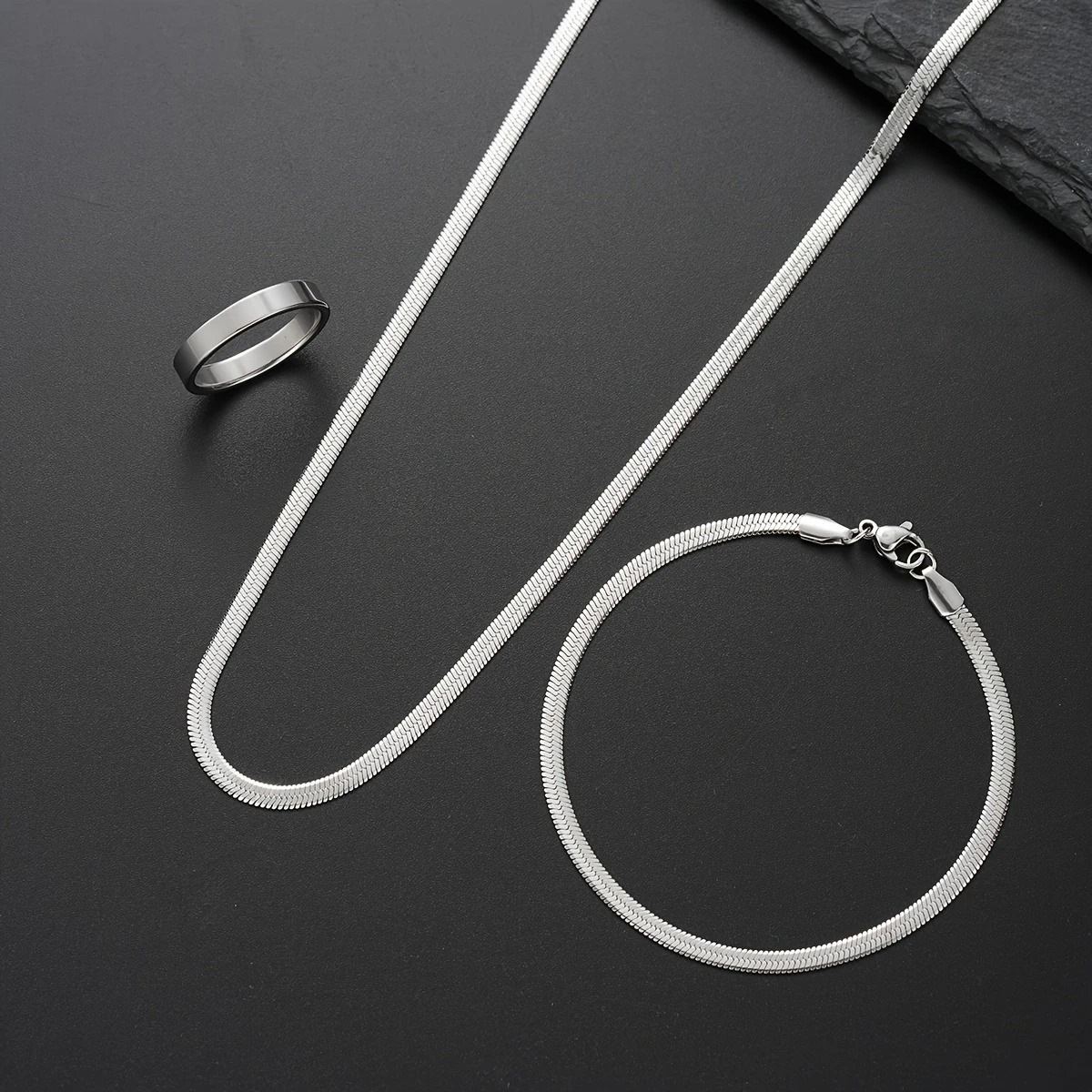 3pcs Set of Minimalist Stainless Steel Snake Chain Bracelet, Necklace, and Ring for Men's Vacation Party Gift Casual Attire