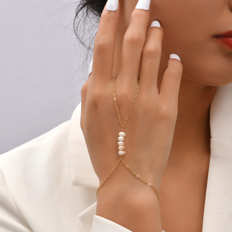 Charm Pearl Beads Connected Finger Bracelet Female Metal Hand Harness Chain Ring Fashion Jewelry