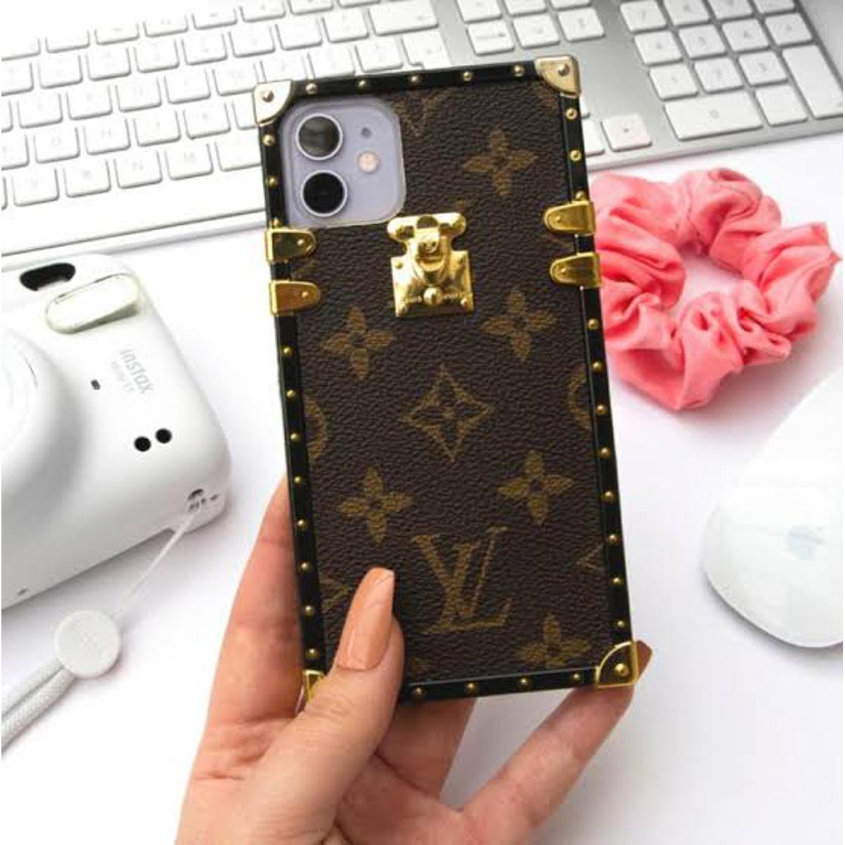 Lv Mobile Cover at Best Price in Pakistan - (2023) 