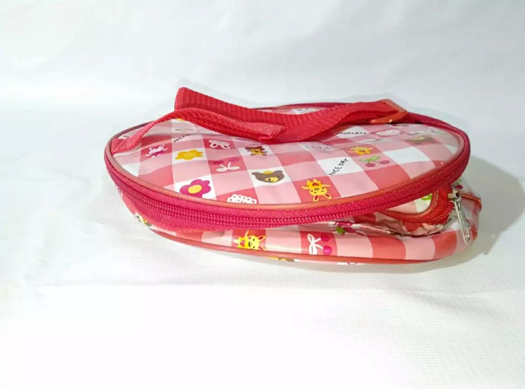 Baby Diaper Bag In New Design With Dipper Changing Mat In Multecolours
