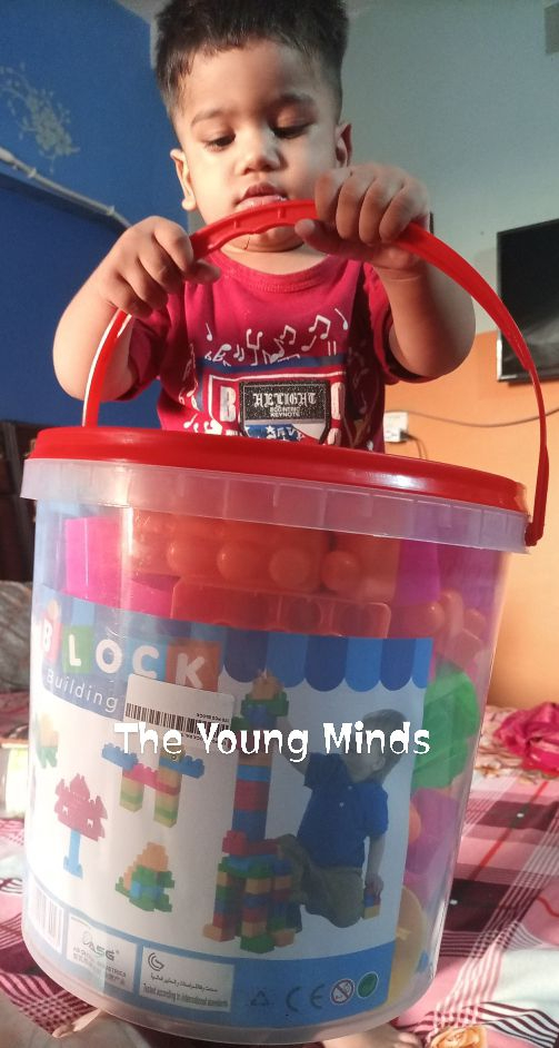 Small blocks bucket-Toys Building Blocks for kids Building Blocks Bucket Multicolor Big Size