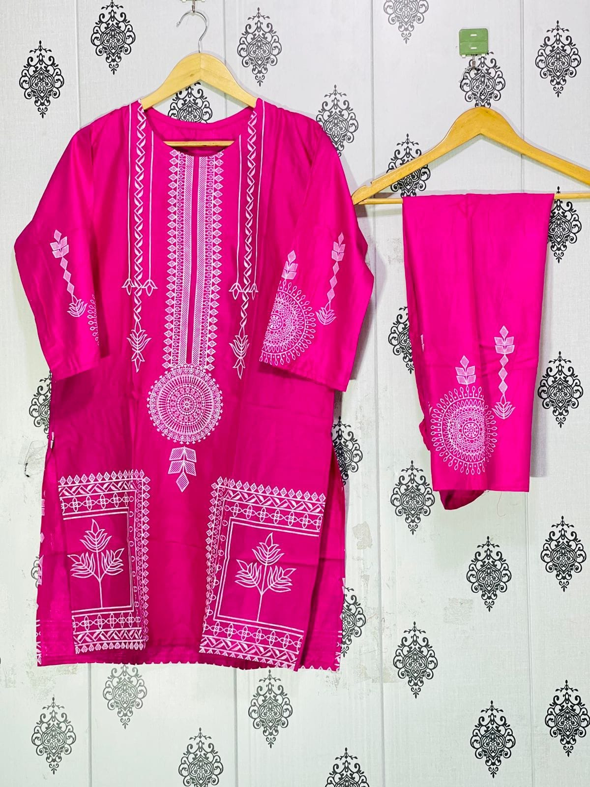 New stylish collection 3D printed stitched 2pc suit for girls and women.