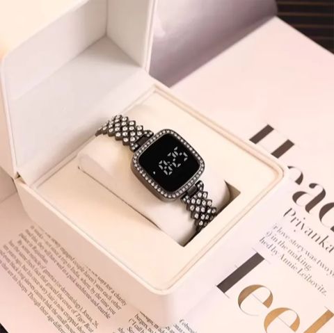 Diamond Touch Screen LED Watch for Ladies –Jewellery For Girls Style in Stainless Steel Chain Digital Wristwatch for Women's – Stylish Fashion Watch For Girls With Bracelet in Silver Stone Round & Square Dial Shape For Gift