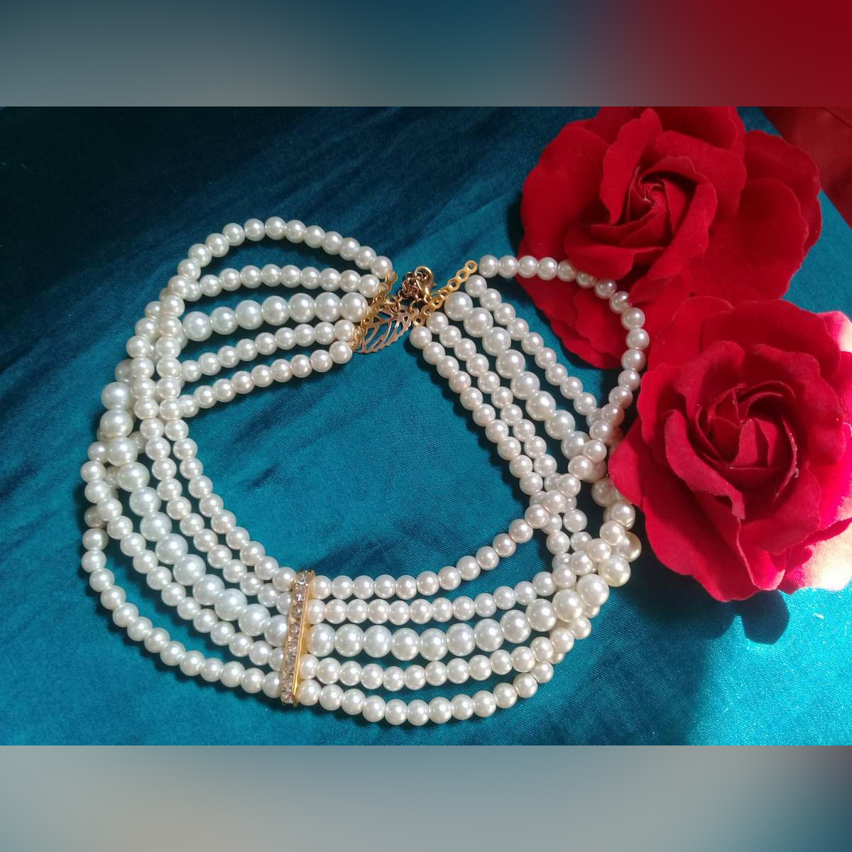 Adjustable White Pearls Stone 