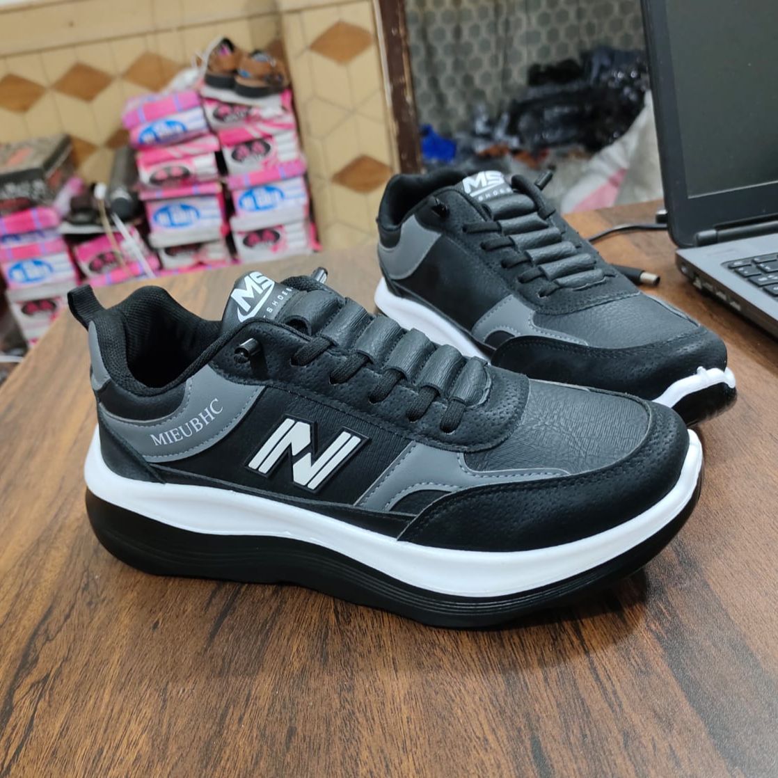 Sports shoes for men / Joggers shoes for men / Sneakers for men