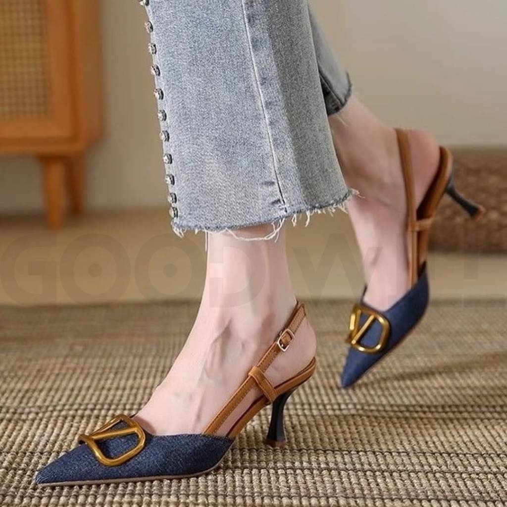 Elegant Women Pointed Toe Mid Heel Pumps with Gold Buckle Detail