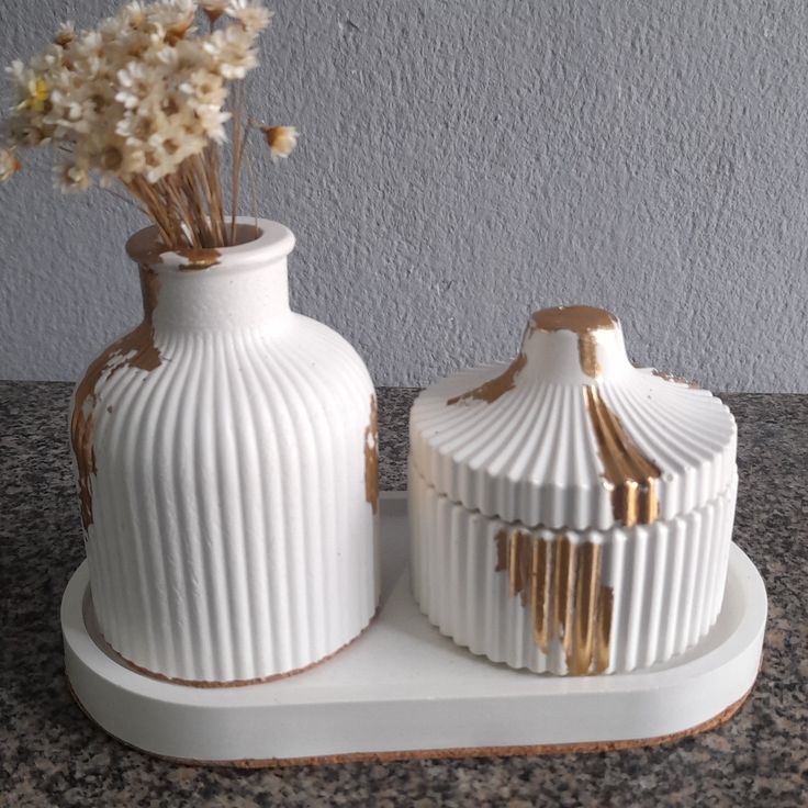 set of 3 home decor (1 jewelry storage box+1 mini vase+1 ovel tray)