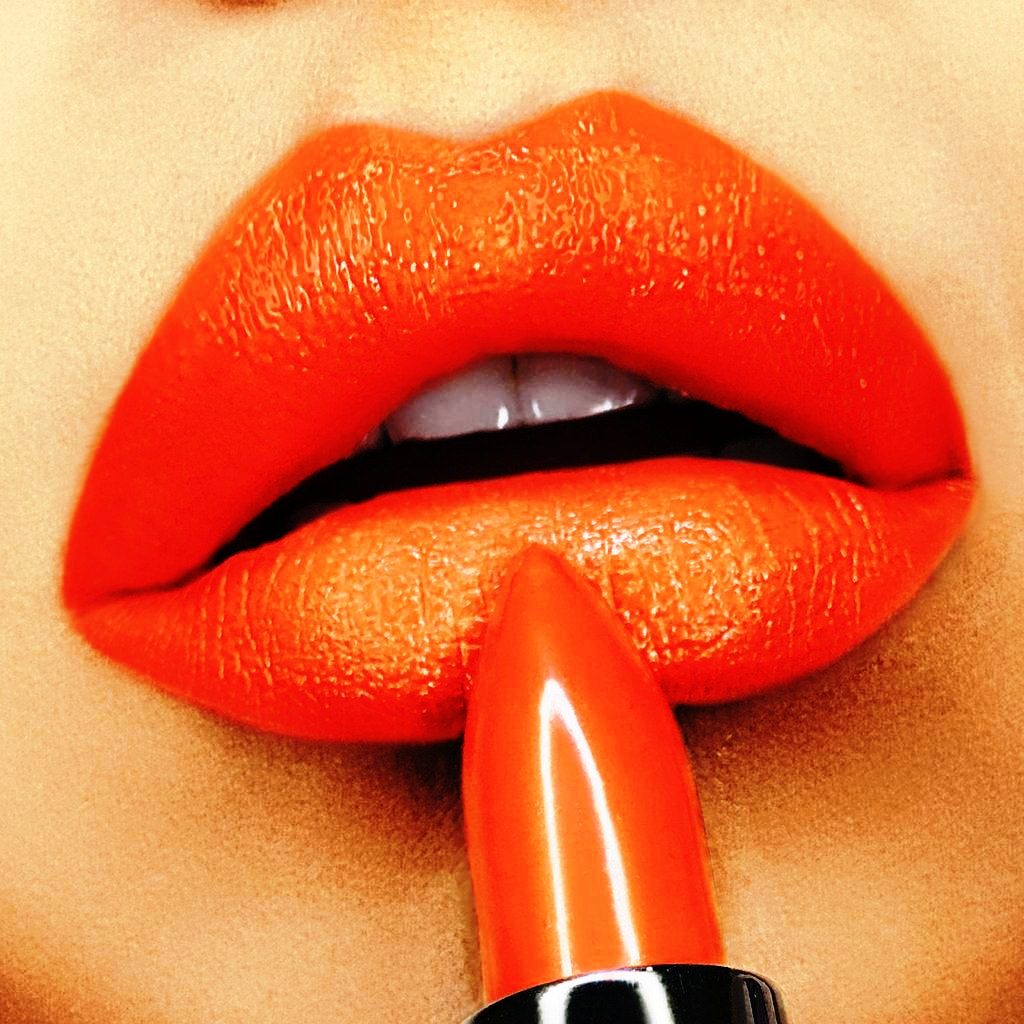 orange lipstick