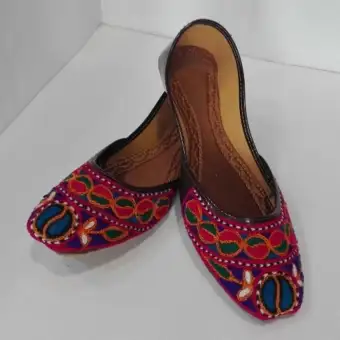 khussa shoes female