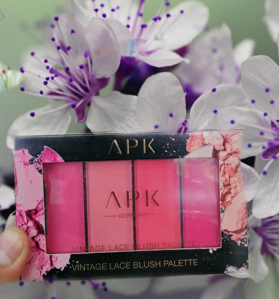 vintage lace blush palette